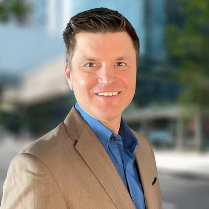 greg lea headshot